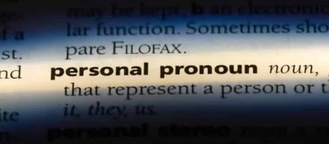 الضمائر الشخصية فى اللغة الإنجليزية Personal Pronouns وأمثلة عليها